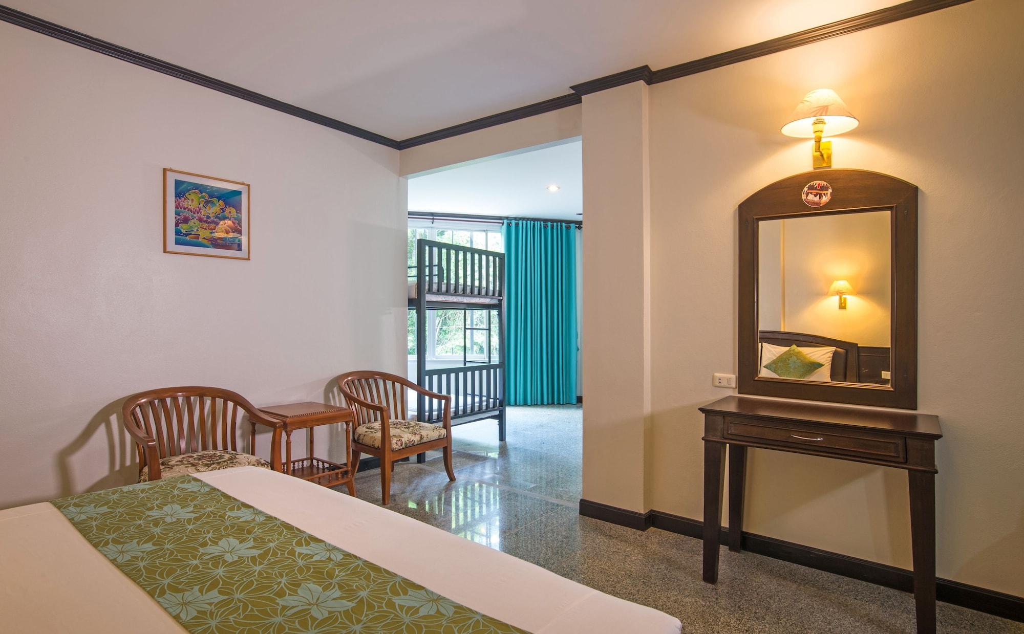 Green House Hotel Krabi town Exteriör bild